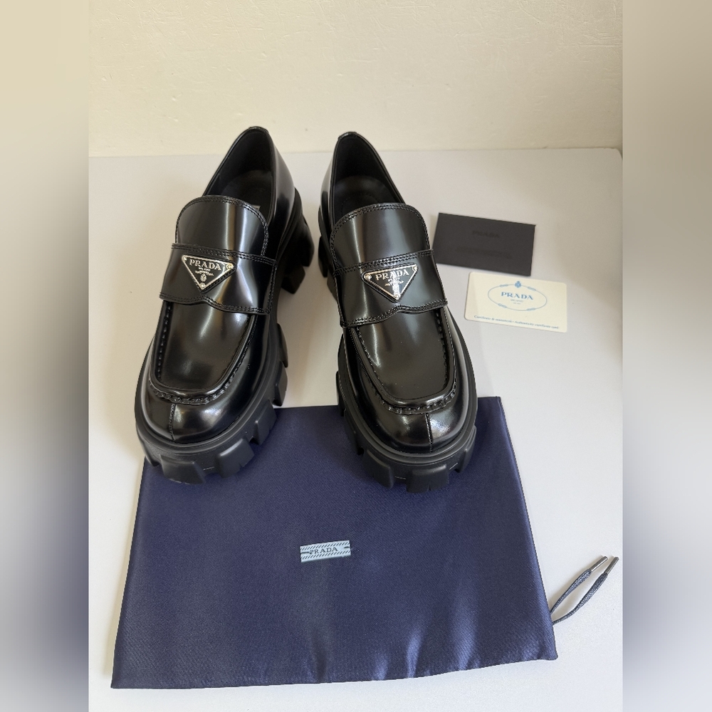 Prada Monolith leather Loafers